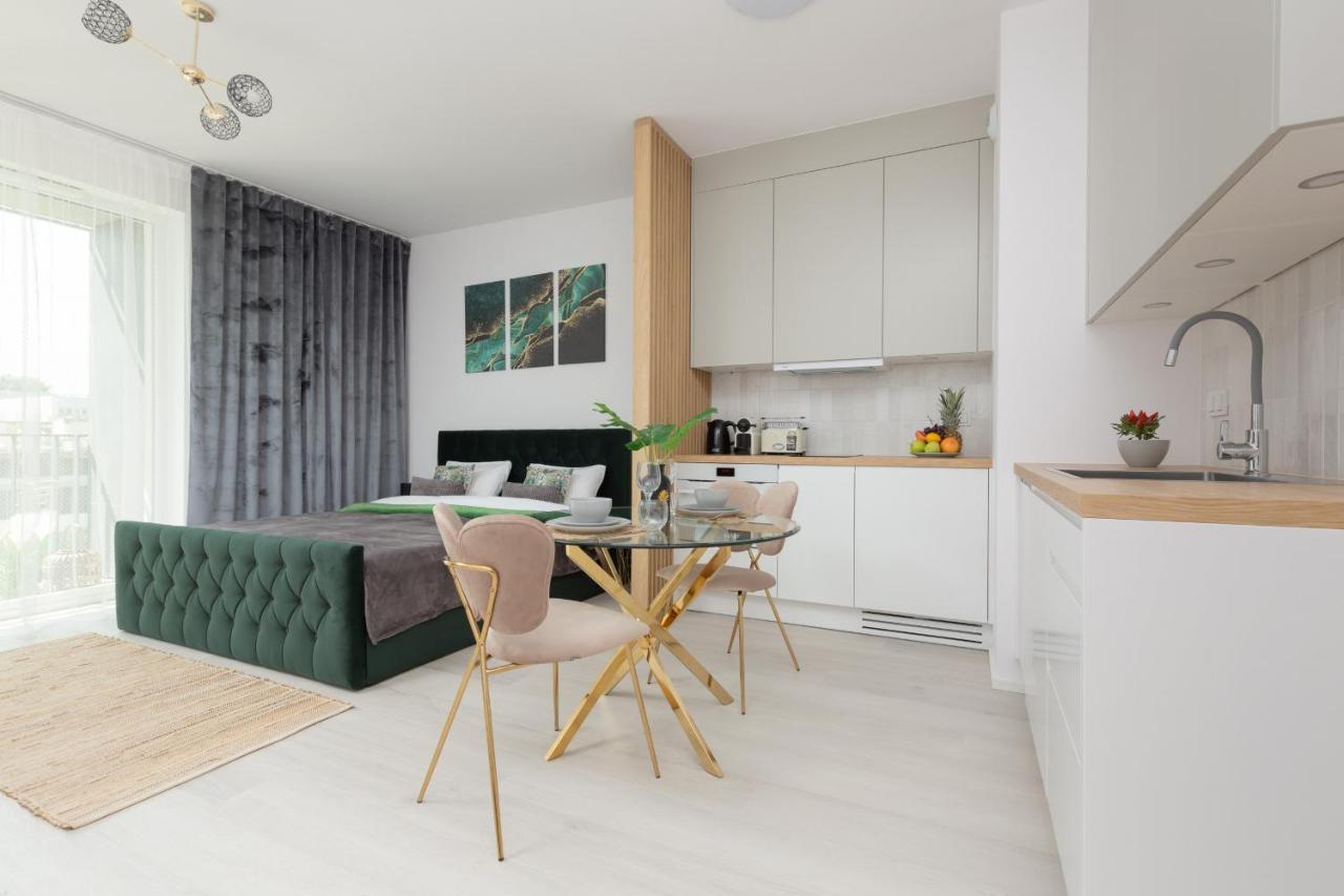 Cozy Zupnicza Soho Factory By Renters * Warsaw