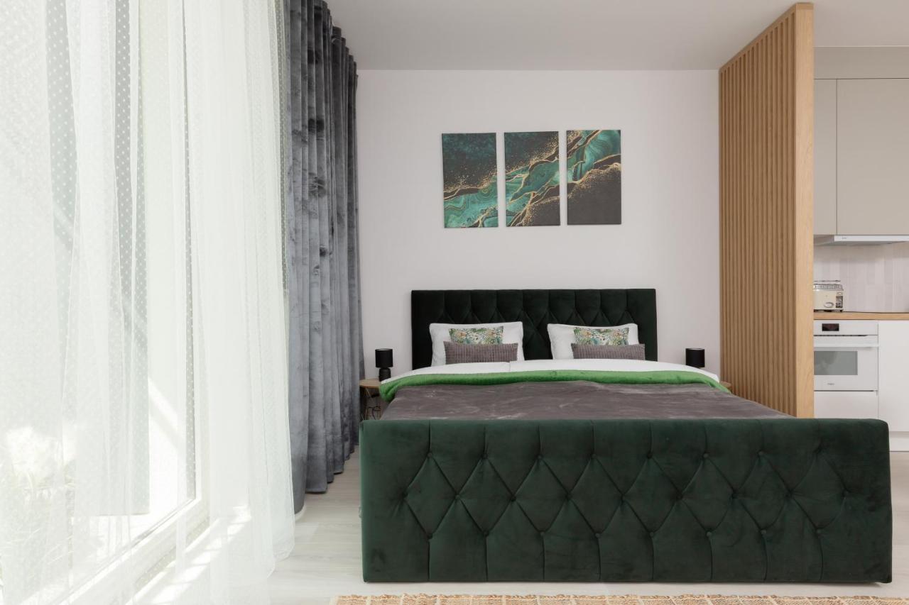 Cozy Zupnicza Soho Factory By Renters * Warsaw