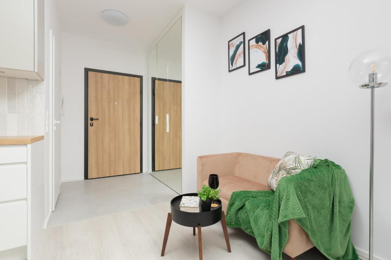 Cozy Zupnicza Soho Factory By Renters * Warsaw